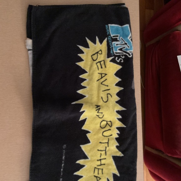 Velour terrycloth towel featuring Beavis and Butt-Head from MTV - Picture 2 of 7